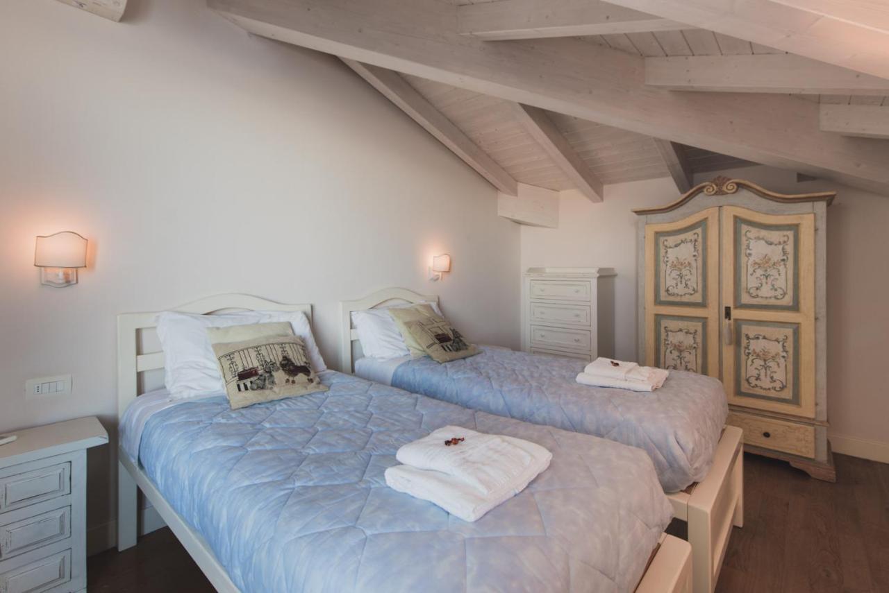 Villa Lilla Sulla Spiaggia Di San Vincenzo Luxury Exterior foto